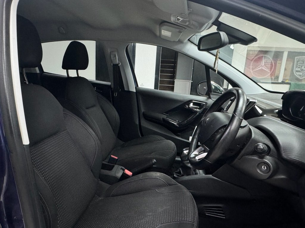 Used Peugeot 208 2016 for sale - 76768373: Photo 14