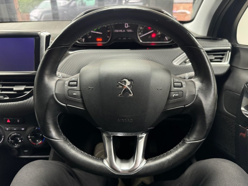 Used Peugeot 208 2016 for sale - 76768373: Photo 18