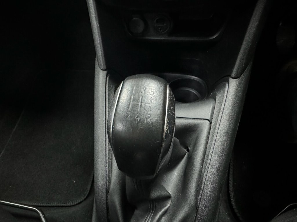 Used Peugeot 208 2016 for sale - 76768373: Photo 26