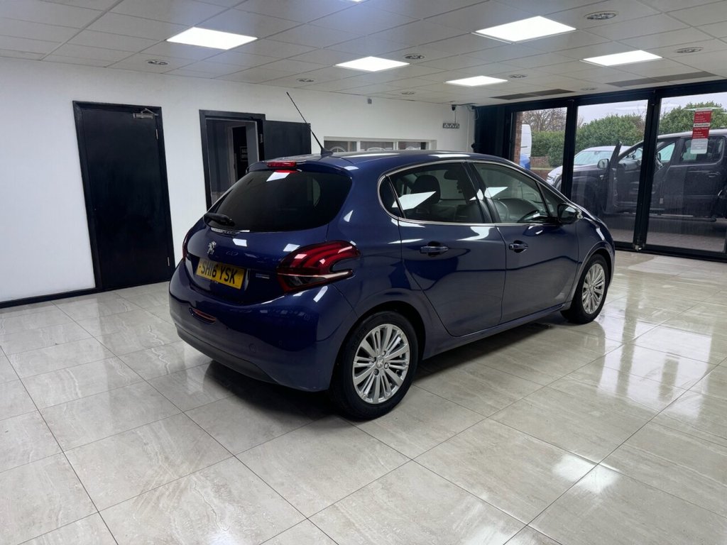Used Peugeot 208 2016 for sale - 76768373: Photo 3