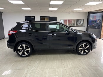 Used Nissan Qashqai 2015 for sale - 76266547: Photo