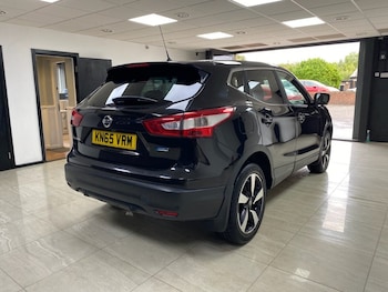 Used Nissan Qashqai 2015 for sale - 76266547: Photo
