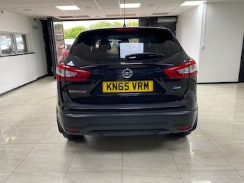 Used Nissan Qashqai 2015 for sale - 76266547: Photo
