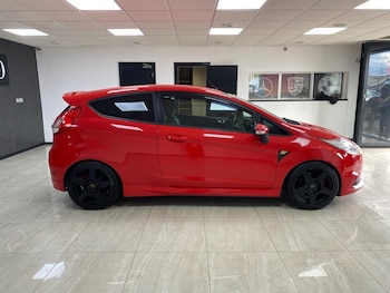 Used Ford Fiesta 2013 for sale - 76266570: Photo