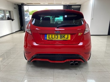 Used Ford Fiesta 2013 for sale - 76266570: Photo