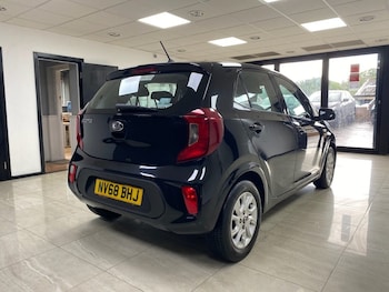 Used Kia Picanto 2018 for sale - 76266618: Photo