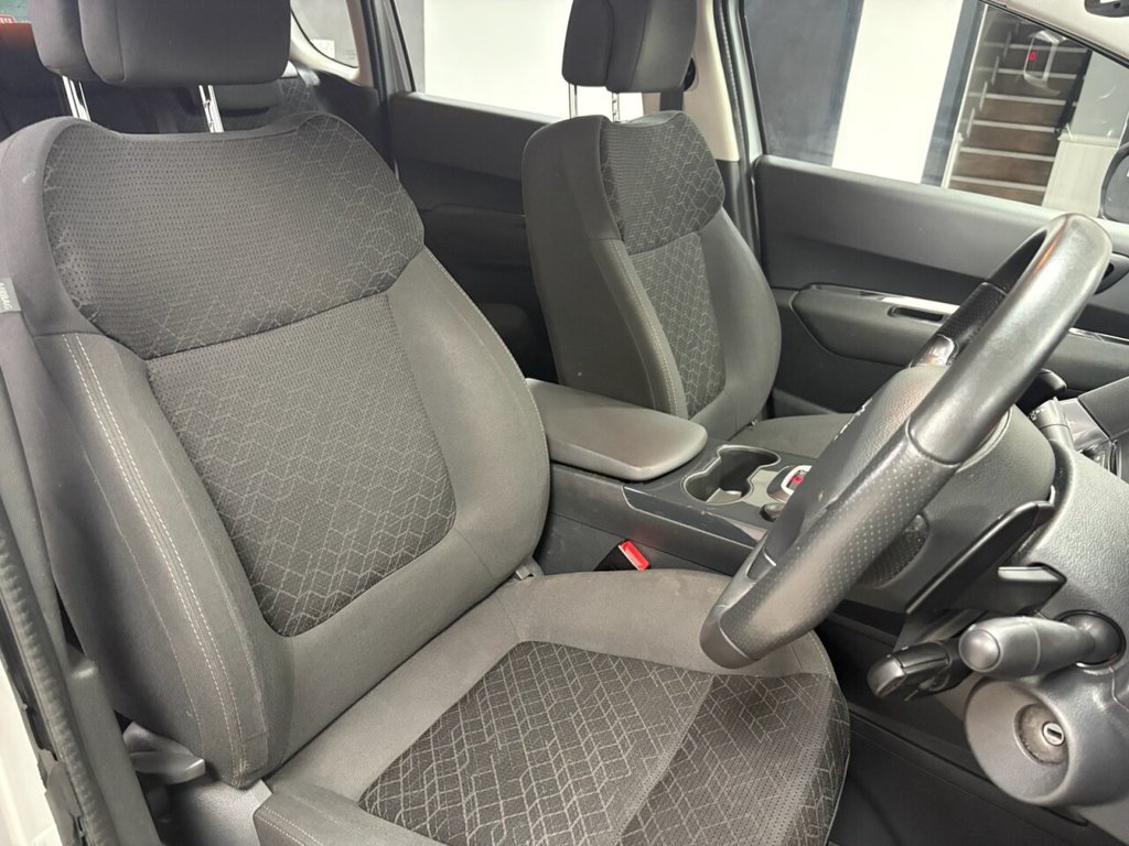 Used Peugeot 3008 2014 for sale - 76605098: Photo 11
