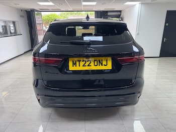 Used Jaguar F-Pace 2022 for sale - 79450475: Photo