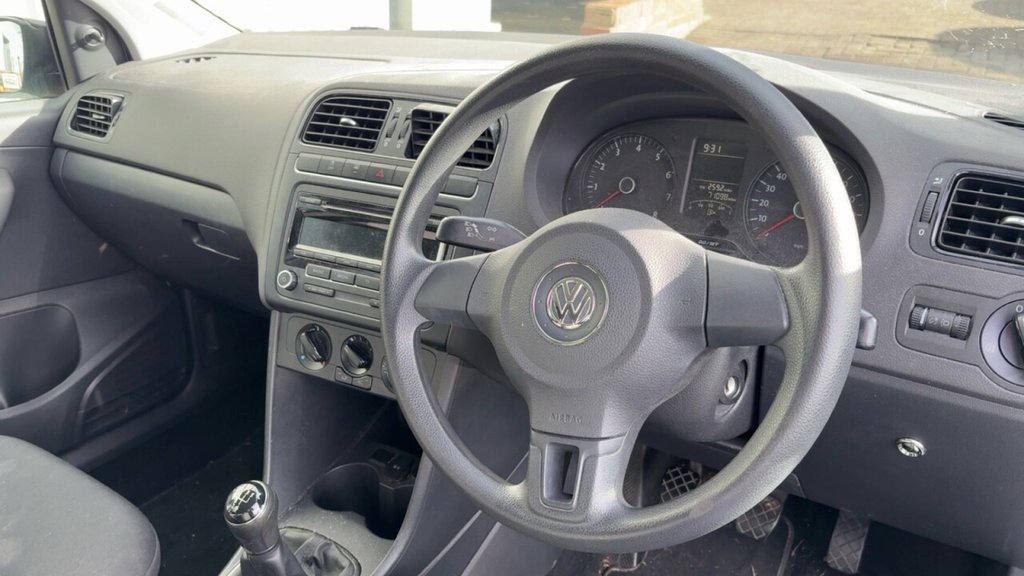 Used Volkswagen Polo 2012 for sale - 77879307: Photo 3