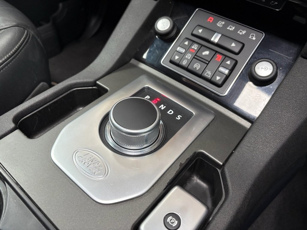 Used Land Rover Discovery 2016 for sale - 76698735: Photo 38