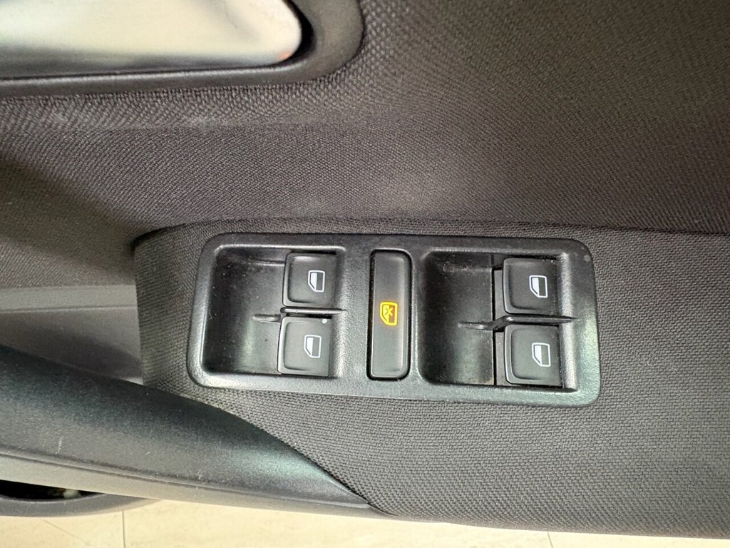 Used Volkswagen Polo 2017 for sale - 76570605: Photo 15