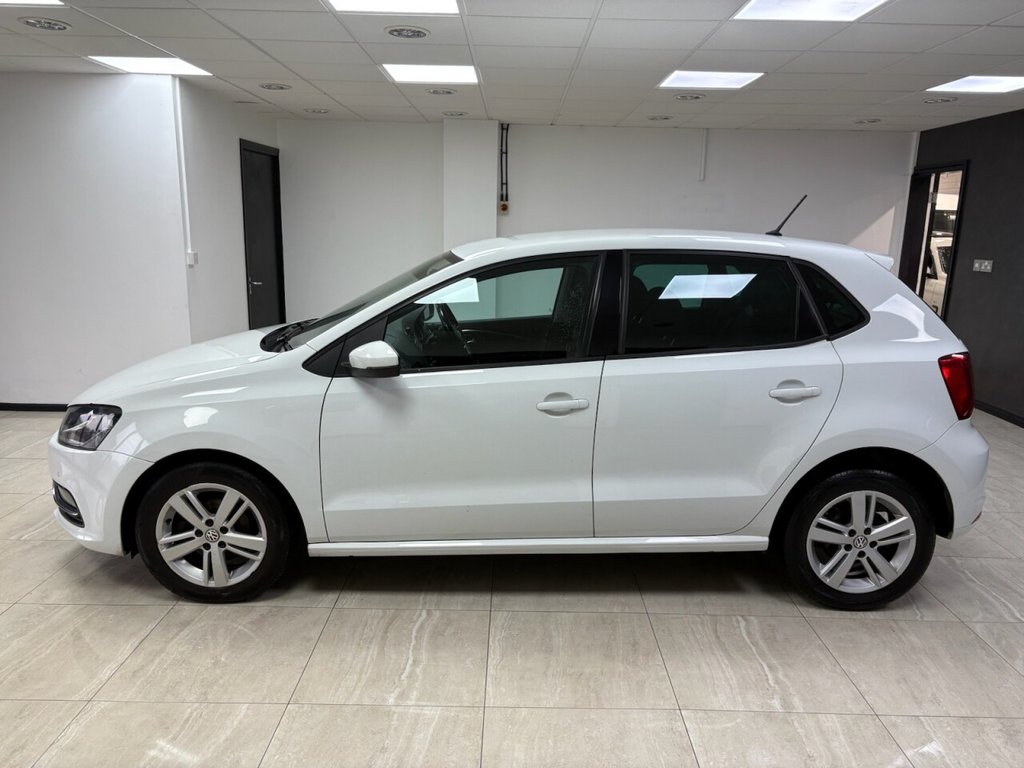 Used Volkswagen Polo 2017 for sale - 76570605: Photo 6