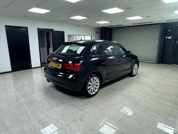 Used Audi A1 2013 for sale - 76266500: Photo