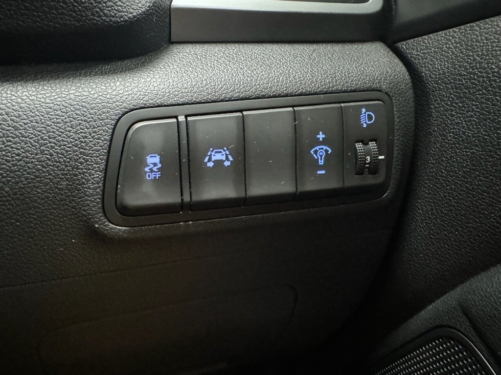 Used Hyundai TUCSON 2017 for sale - 76266480: Photo 30