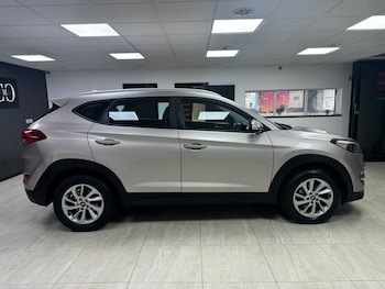 Used Hyundai TUCSON 2017 for sale - 76266480: Photo