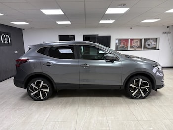 Used Nissan Qashqai 2017 for sale - 76266493: Photo