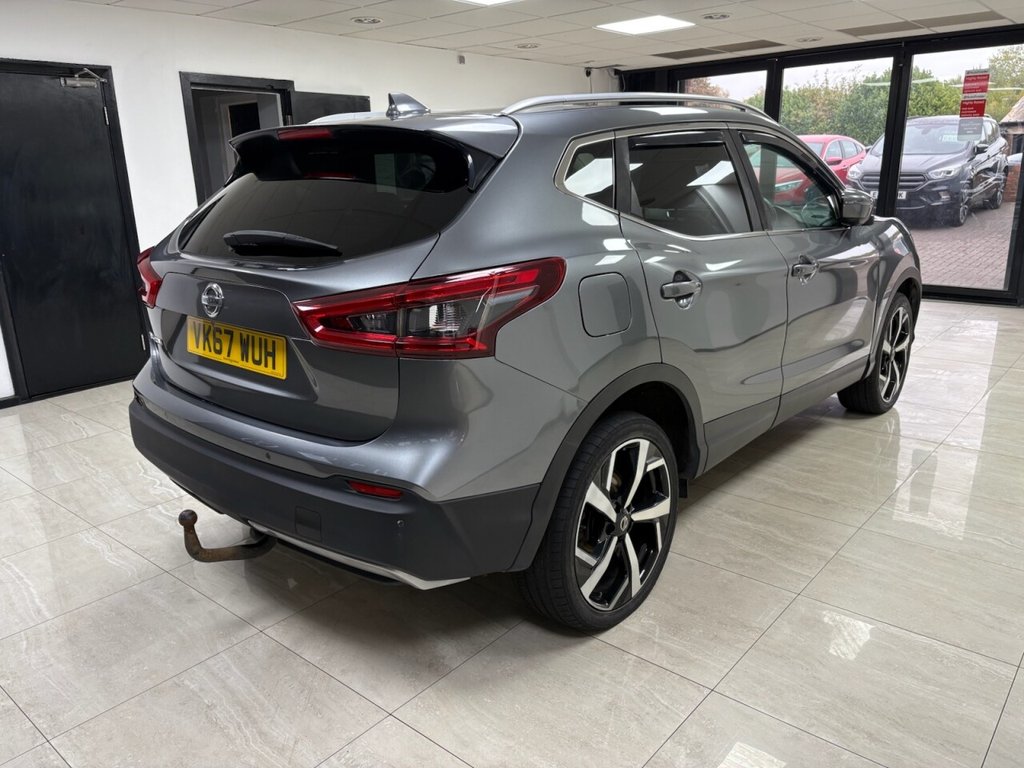 Used Nissan Qashqai 2017 for sale - 76266493: Photo 3