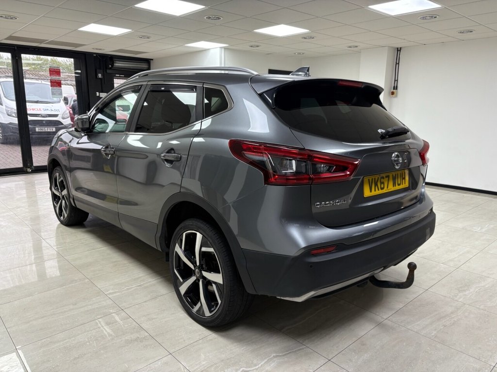 Used Nissan Qashqai 2017 for sale - 76266493: Photo 5