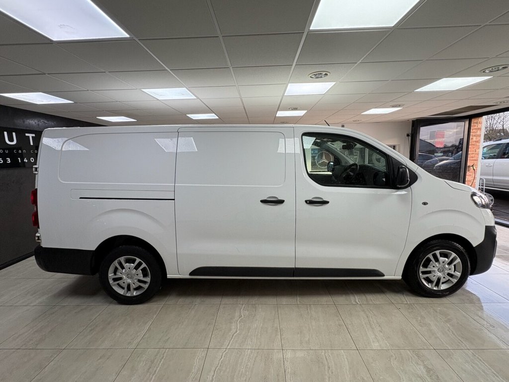 Used Vauxhall Vivaro 2021 for sale - 77065338: Photo 2