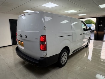 Used Vauxhall Vivaro 2021 for sale - 77065338: Photo