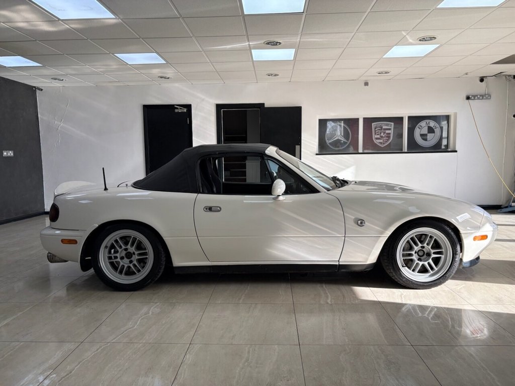 Used Mazda MX-5 1994 for sale - 77583859: Photo 2