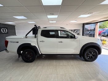 Used Nissan Navara 2017 for sale - 78479520: Photo