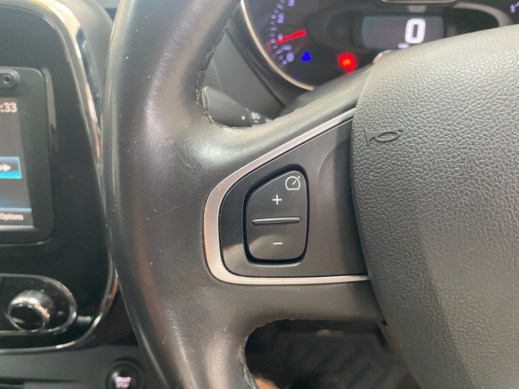 Used Renault Captur 2016 for sale - 76266641: Photo 21