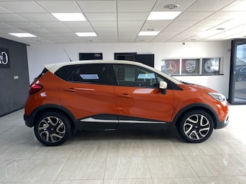 Used Renault Captur 2016 for sale - 76266641: Photo