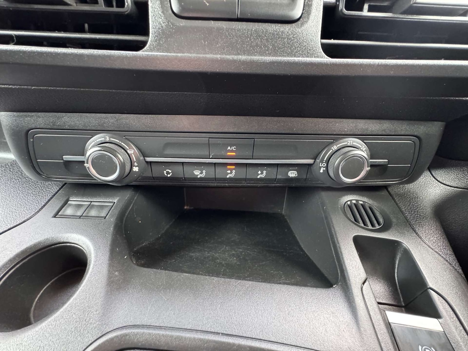 Used Toyota ProAce 2022 for sale - 78097431: Photo 23