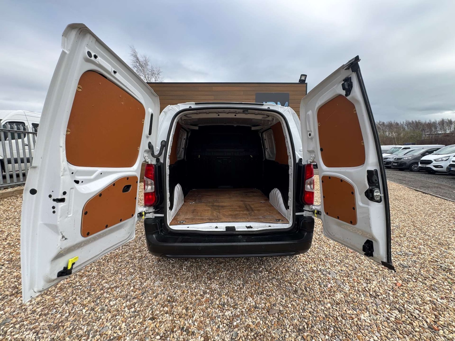 Used Toyota ProAce 2022 for sale - 78097431: Photo 6