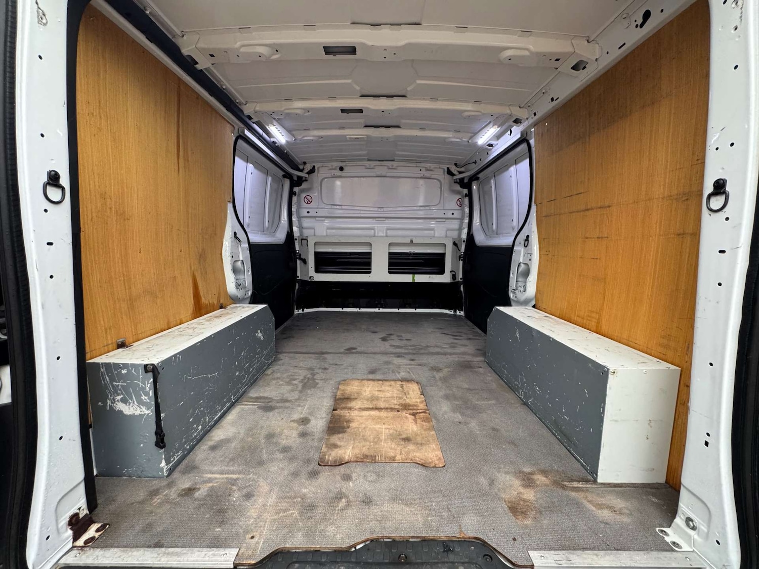 Used Vauxhall Vivaro 2016 for sale - 76493600: Photo 21