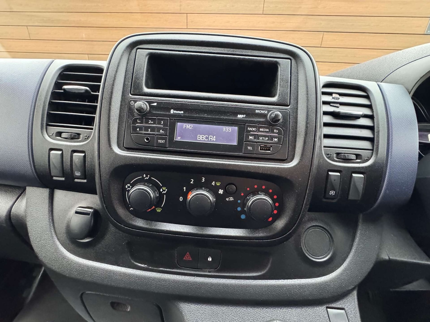 Used Vauxhall Vivaro 2016 for sale - 76493600: Photo 23