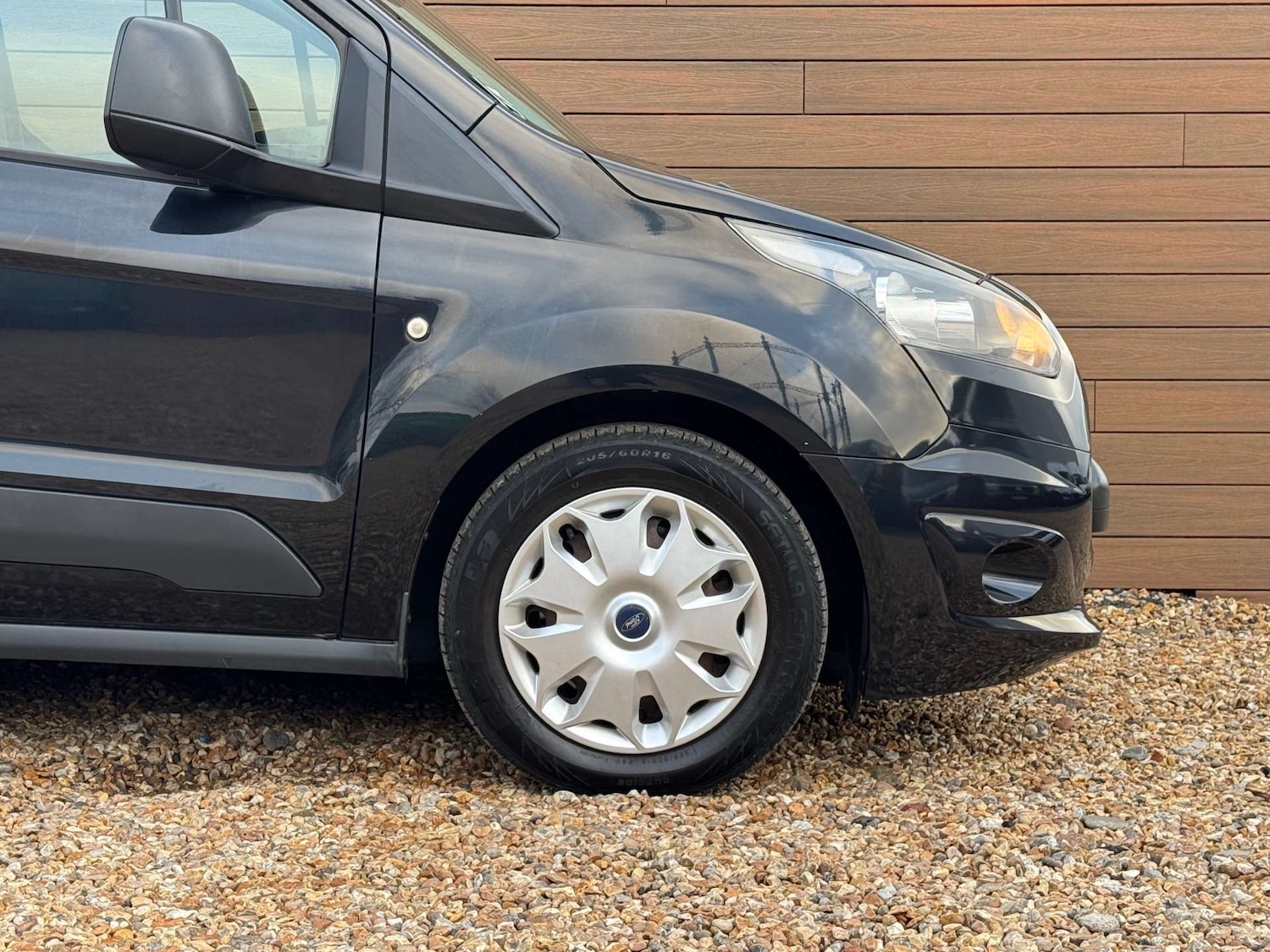 Used Ford Transit Connect 2015 for sale - 76961818: Photo 13