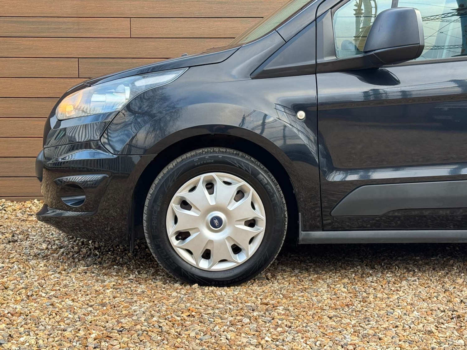 Used Ford Transit Connect 2015 for sale - 76961818: Photo 14