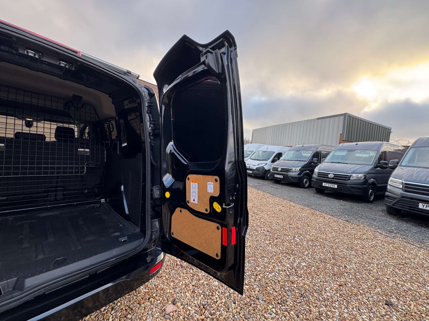 Used Ford Transit Connect 2015 for sale - 76961818: Photo 8