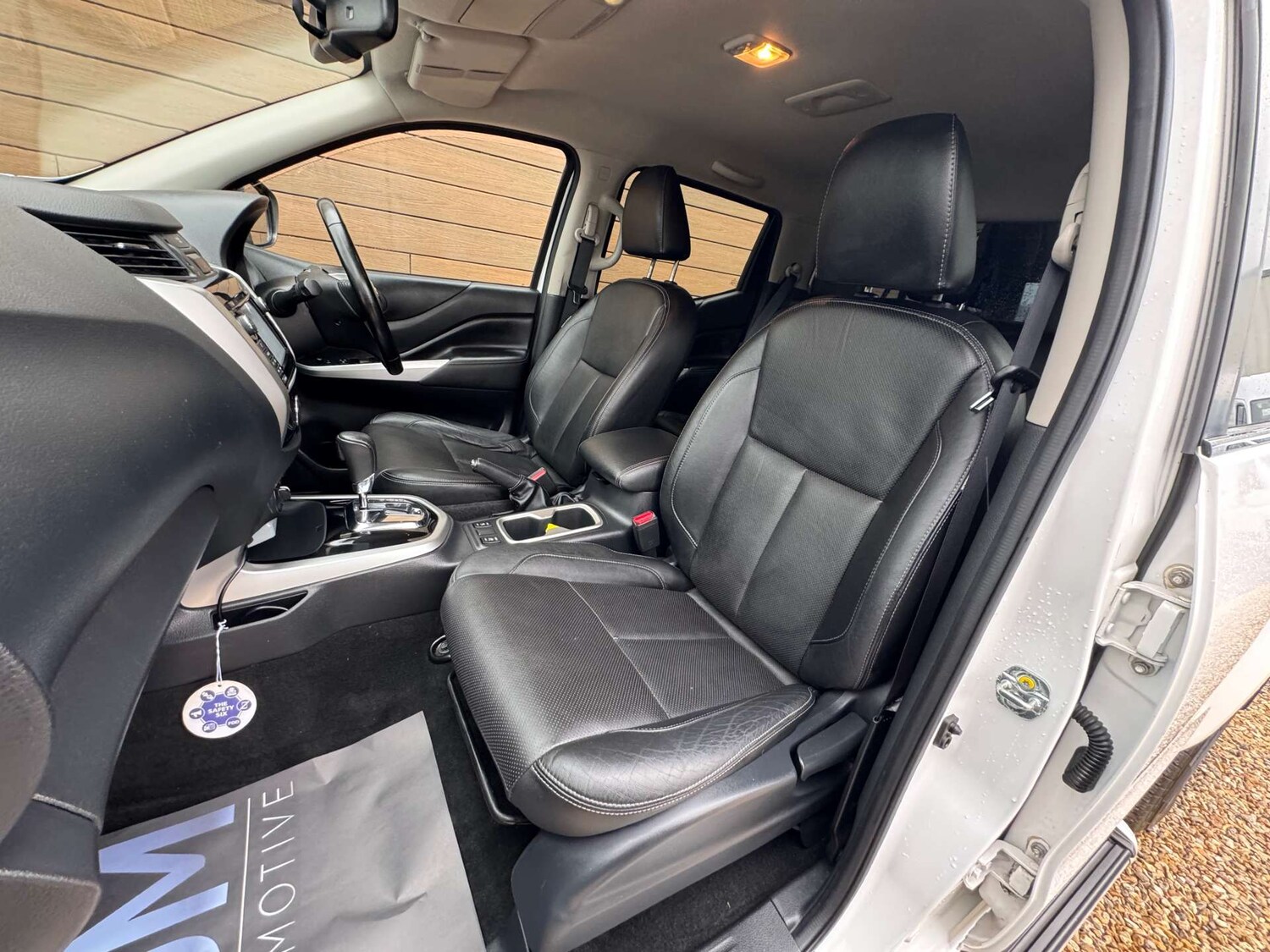 Used Nissan Navara 2018 for sale - 77535173: Photo 34