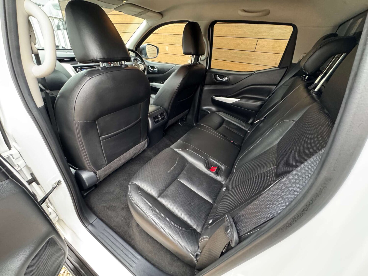 Used Nissan Navara 2018 for sale - 77535173: Photo 36