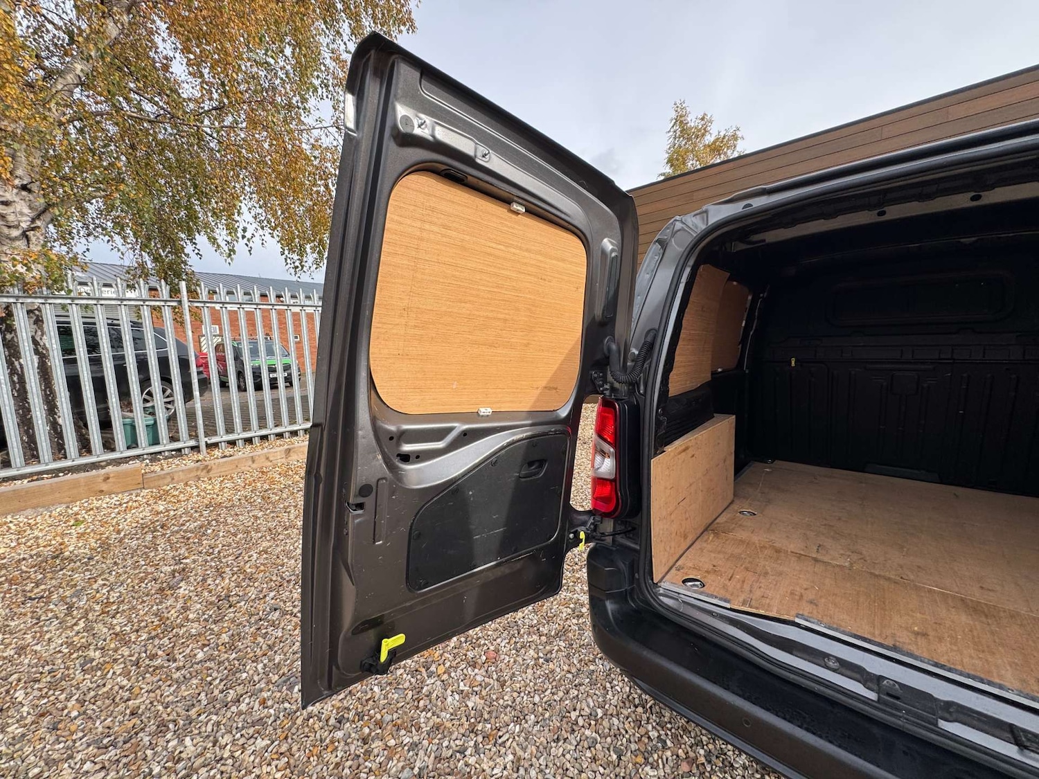Used Citroen Berlingo 2022 for sale - 76366186: Photo 7