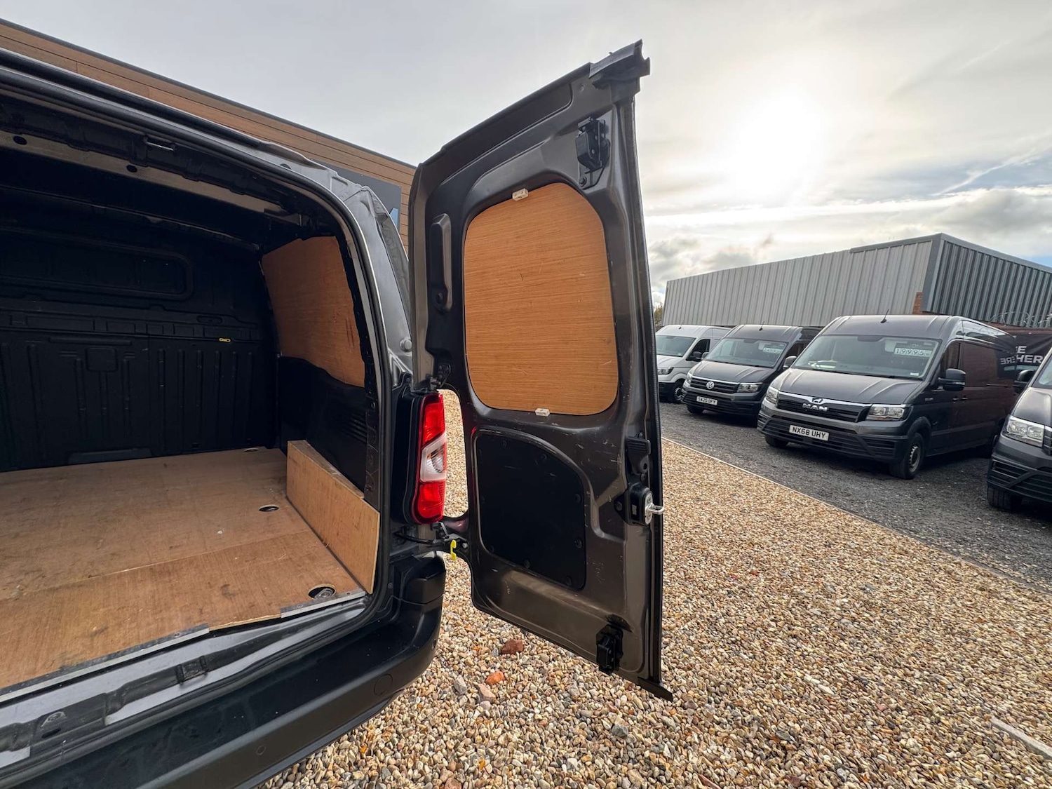 Used Citroen Berlingo 2022 for sale - 76366186: Photo 8