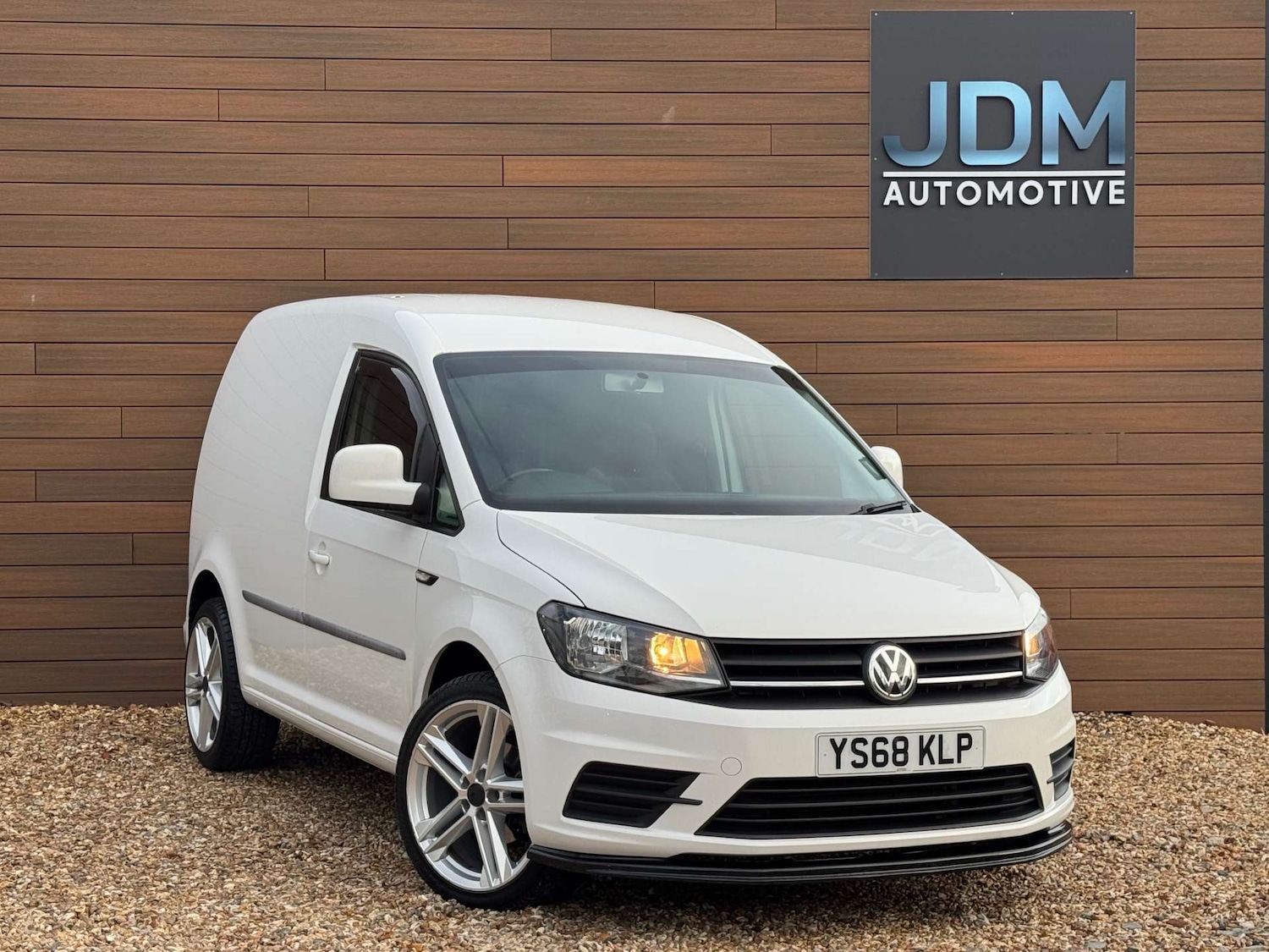 Used Volkswagen Caddy 2019 for sale - 76735838: Photo 1