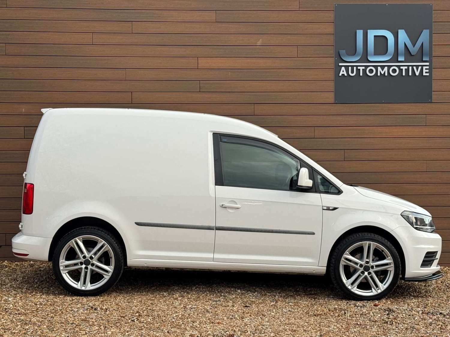 Used Volkswagen Caddy 2019 for sale - 76735838: Photo 2