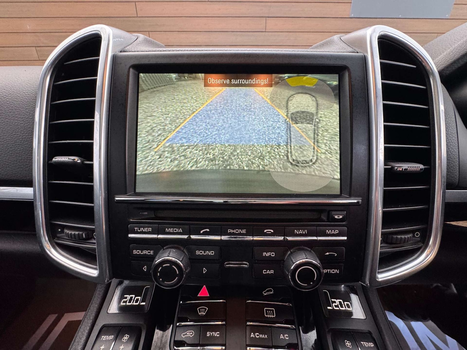 Used Porsche Cayenne 2014 for sale - 77313739: Photo 37