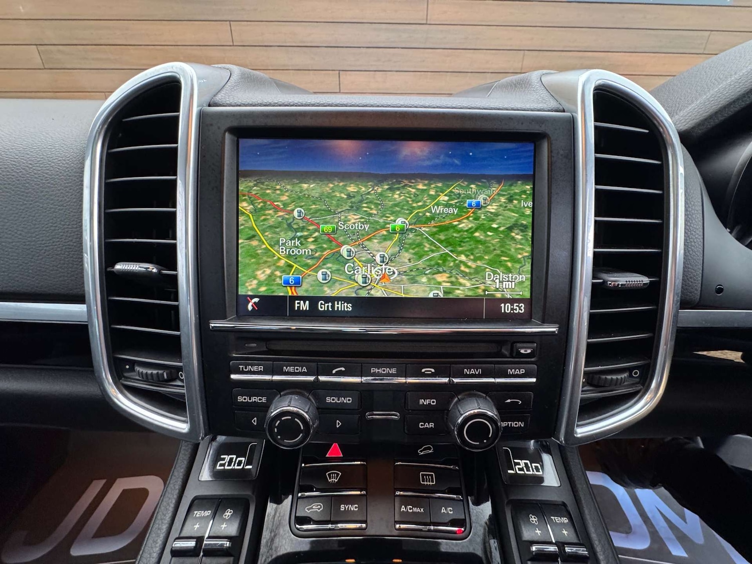 Used Porsche Cayenne 2014 for sale - 77313739: Photo 38