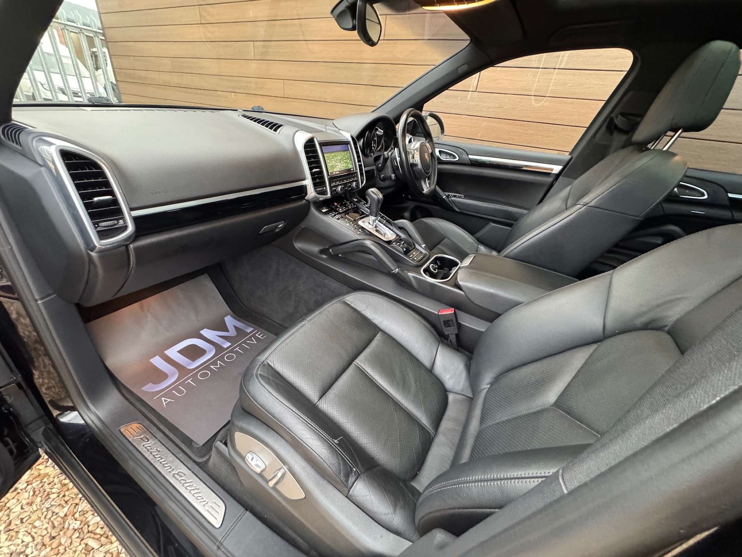 Used Porsche Cayenne 2014 for sale - 77313739: Photo 44