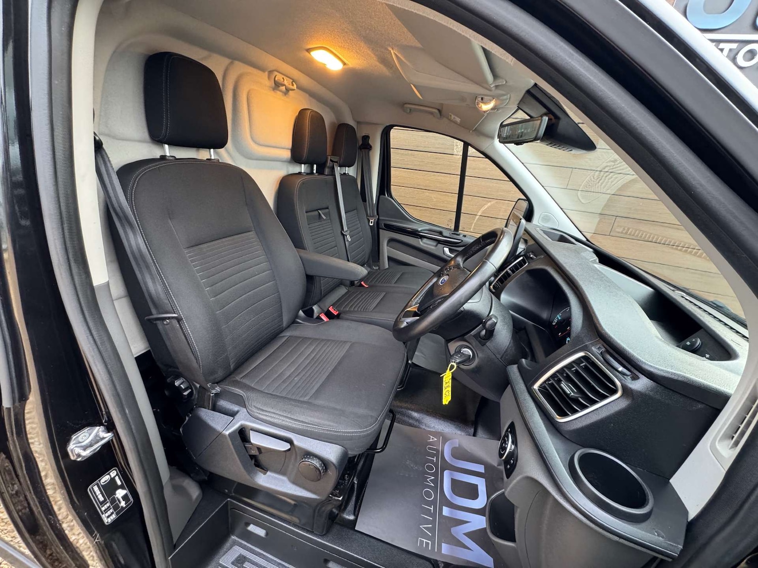 Used Ford Transit Custom 2023 for sale - 77137459: Photo 25