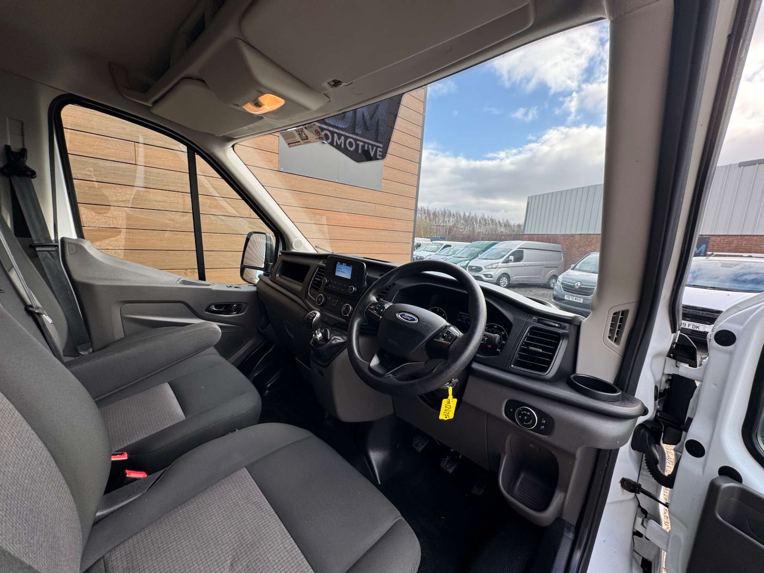 Used Ford Transit 2022 for sale - 77837330: Photo 22