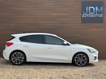 Used Ford Focus 2020 for sale - 78030939: Photo