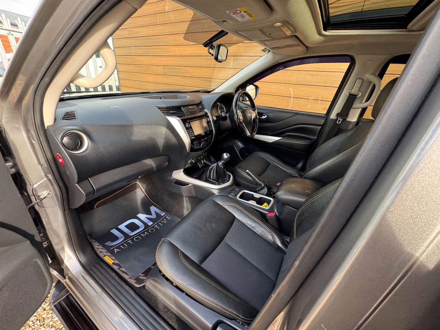 Used Nissan Navara 2019 for sale - 77837324: Photo 25