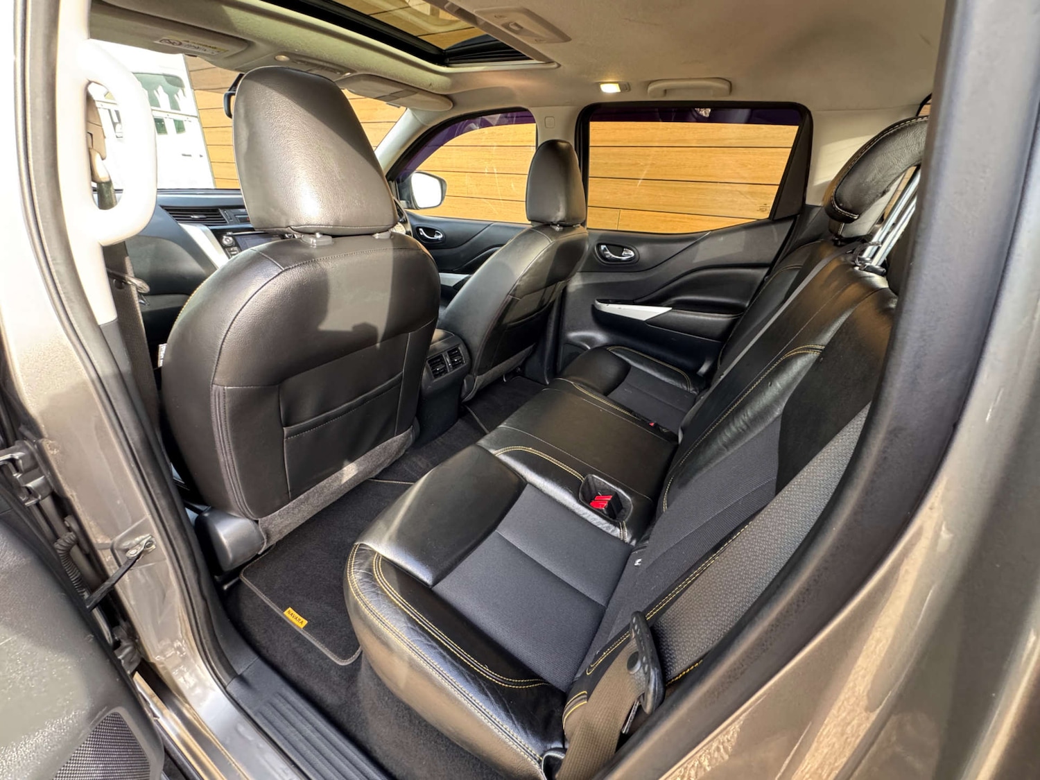 Used Nissan Navara 2019 for sale - 77837324: Photo 27