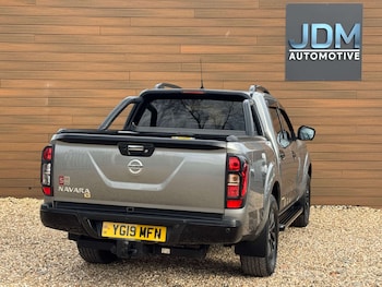 Used Nissan Navara 2019 for sale - 77837324: Photo